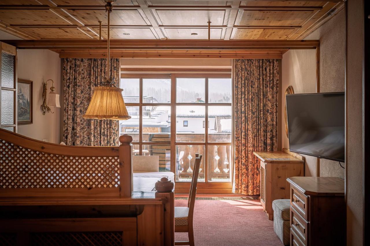 Hotel Tirolerhof - Familotel Zugspitze Ервалд Екстериор снимка
